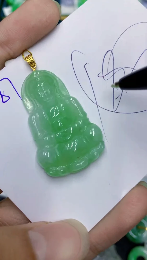 翡翠未镶嵌颈饰1111111111
