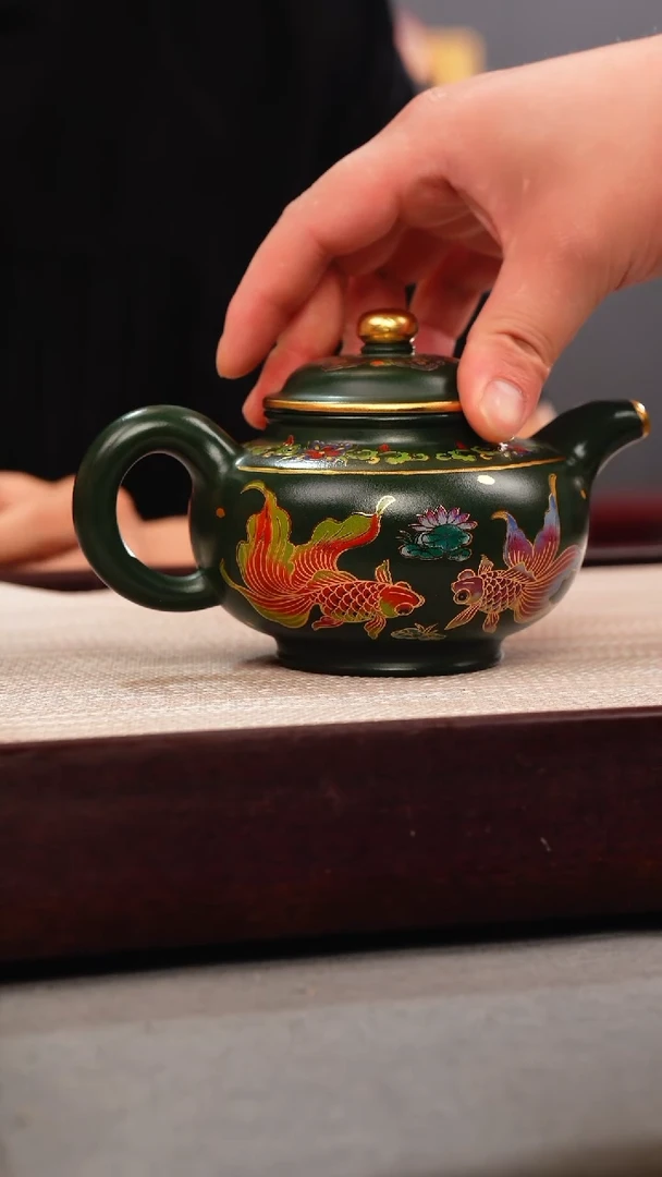 茶壶紫砂绿泥 掇只 锦鲤珐琅彩
