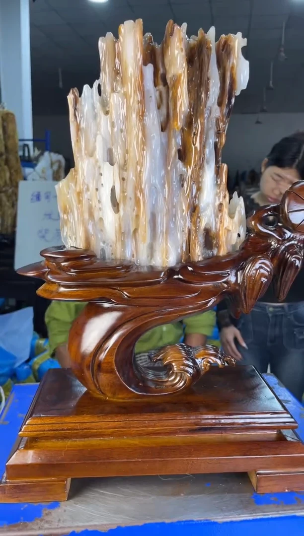 未镶嵌摆件硅化玉48