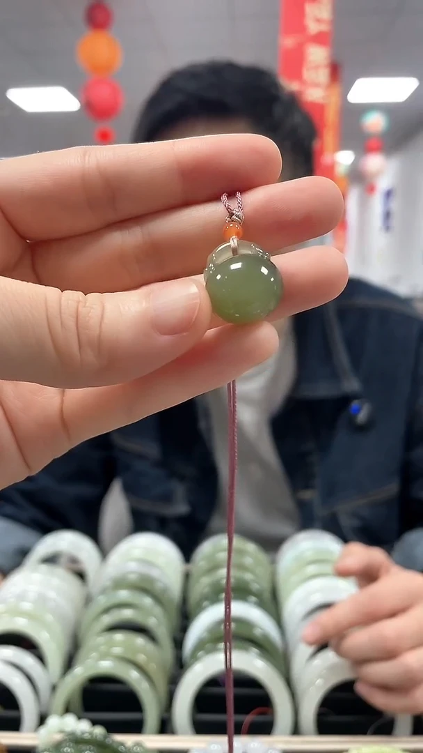 【闪购商品】和田玉颈饰未镶嵌福袋吊坠一件