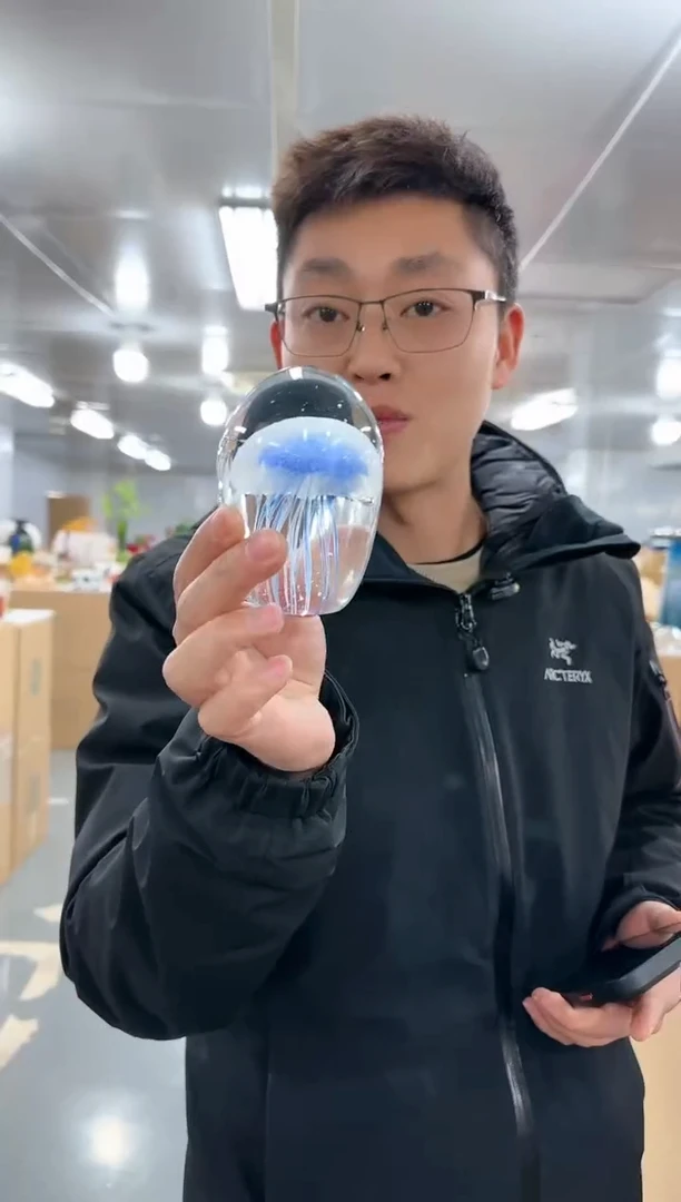 【闪购商品】玻璃云泰0000