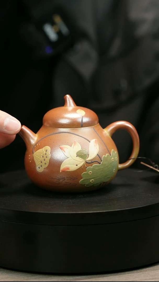 茶壶紫砂星**饰H2435李小琴堆绘莲花茄瓜