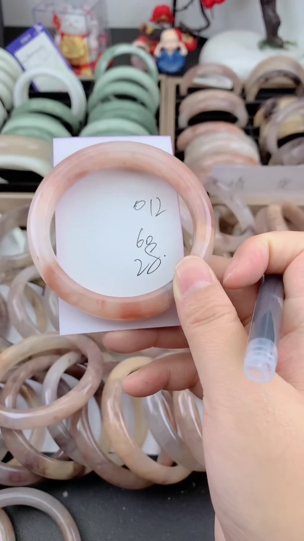 未镶嵌手镯石英质玉012