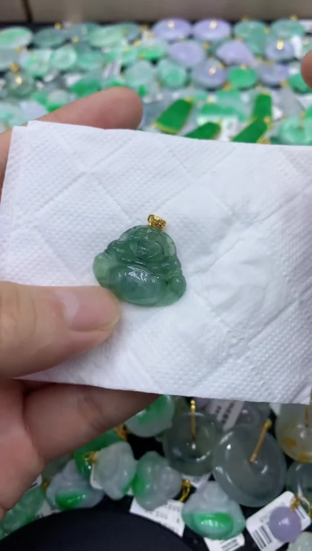 颈饰未镶嵌翡翠天然缅甸翡翠A货