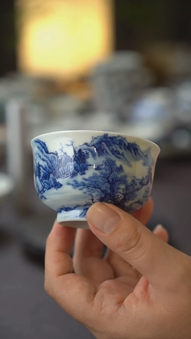 景德镇全手工手绘精工青花山水炉式杯