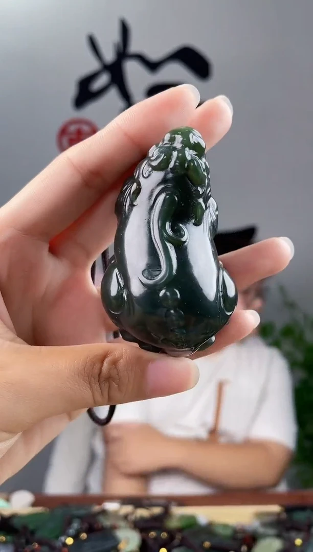 和田玉未镶嵌颈饰拍一发一，多样性发货