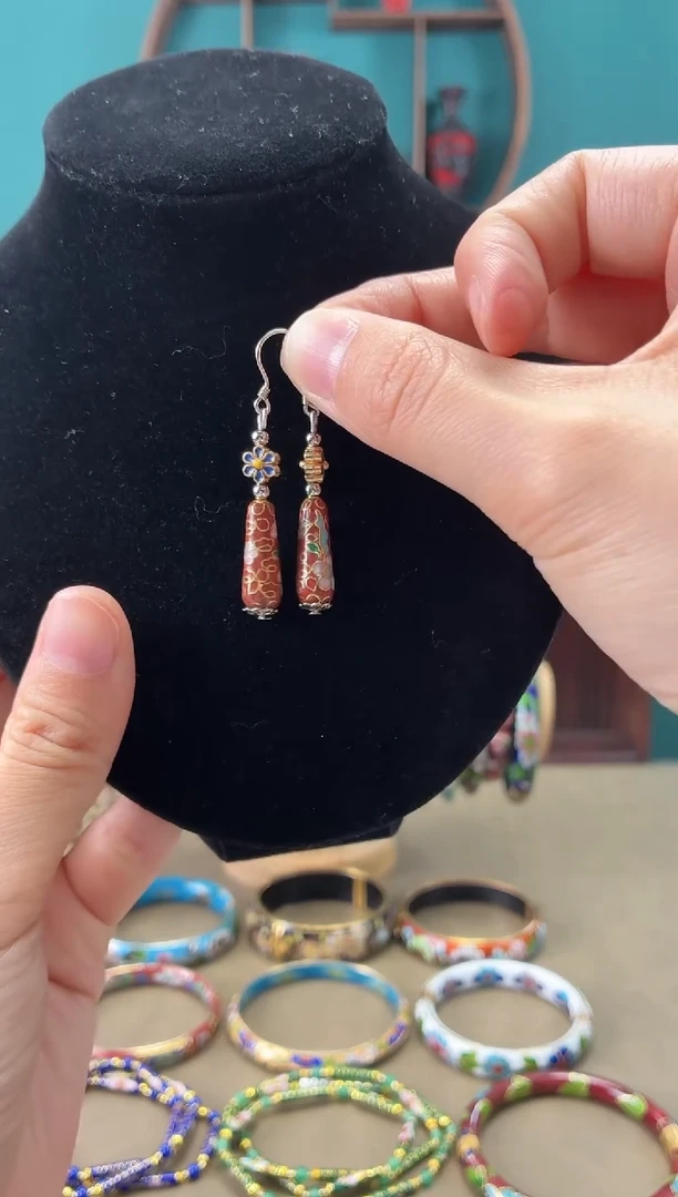 非遗 景泰蓝耳饰 水滴 砖红