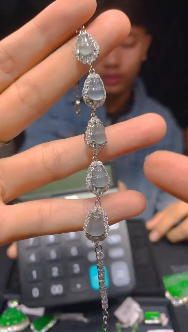 【闪购商品】定制翡翠未镶嵌110多样性发货（发其一）