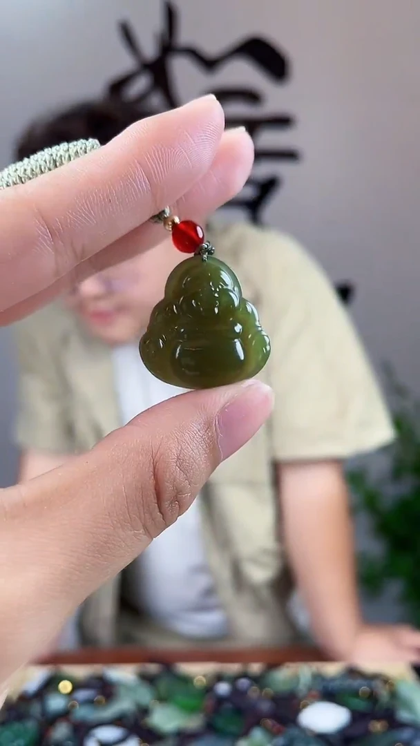 和田玉未镶嵌颈饰拍一发一，多样性发货