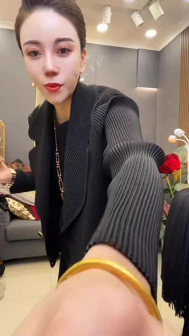 聚酯纤维（涤纶）黑色镂空套