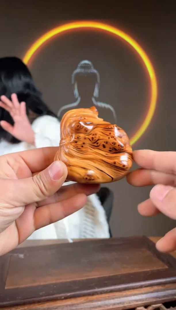 【闪购商品】柏木（崖柏）手工摆件,先抢先得!50