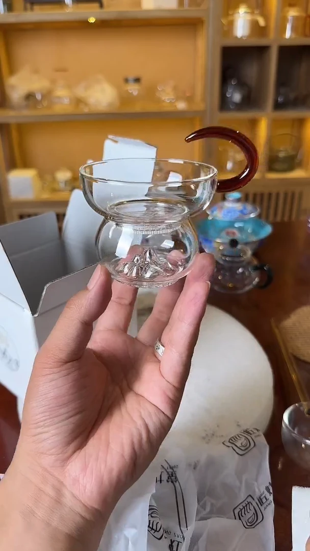 红色灵角茶漏。。。。。