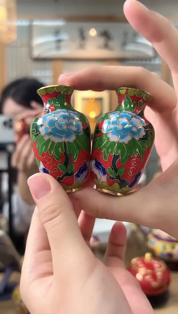 【闪购商品】景泰蓝2.5寸老货对瓶LHDP001红色