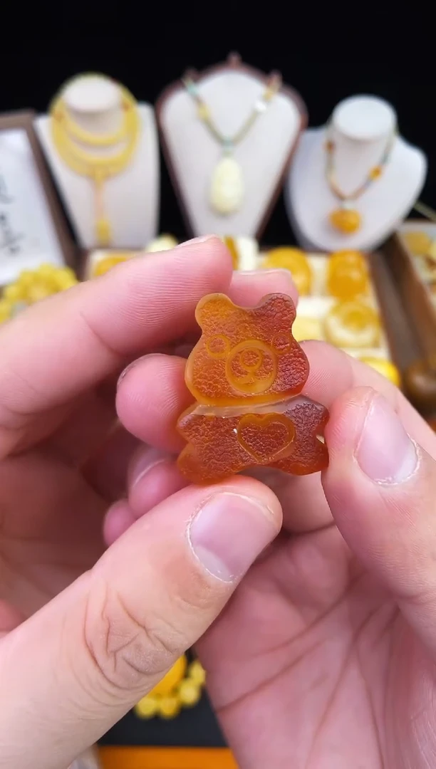 琥珀未镶嵌珠宝奇石柒月