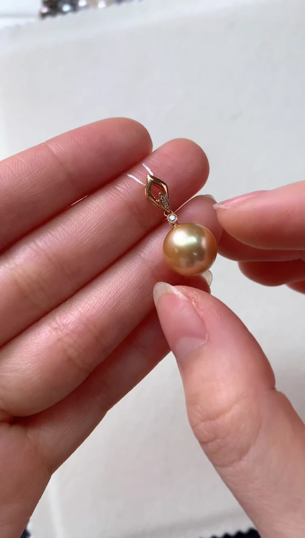 【闪购商品】海水珍珠吊坠18K金镶嵌S394|1980