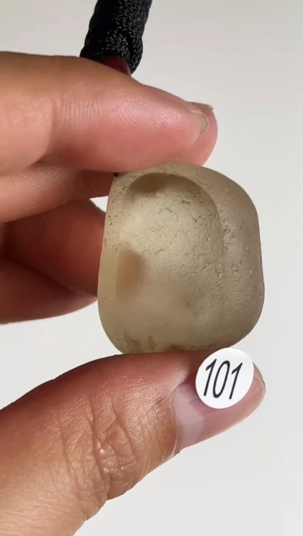 未镶嵌珠宝半成品水晶101