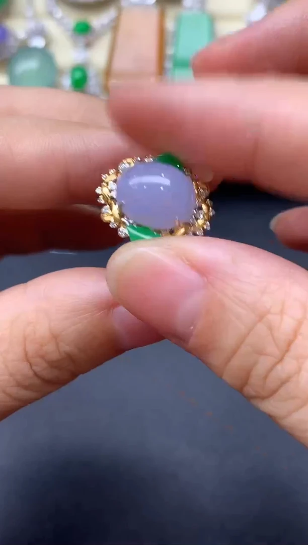 18K金镶嵌戒指翡翠531-中国好珍宝