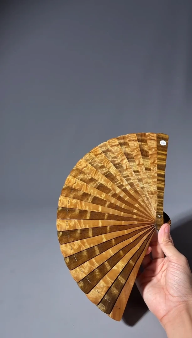 其他楠木（金丝楠）觉*630号18cm小叶桢楠扇子