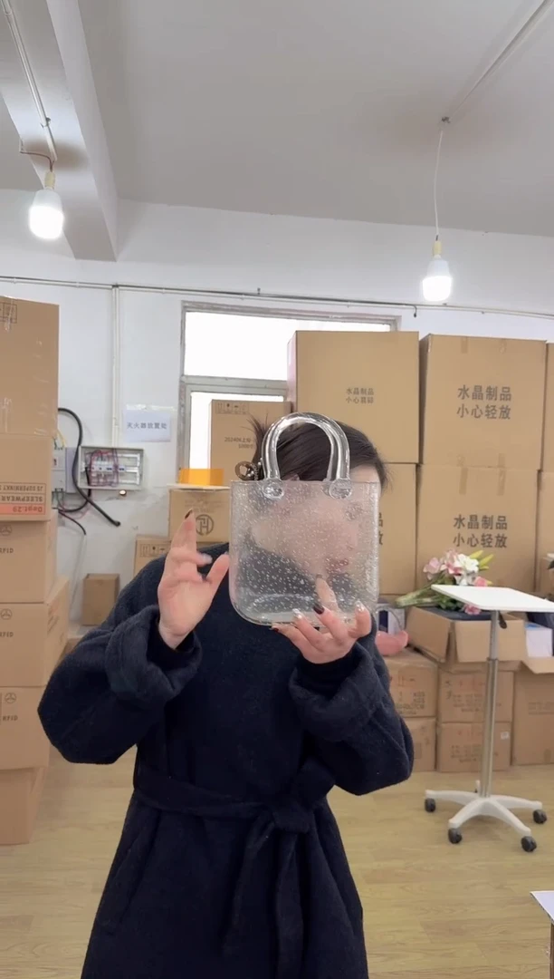 【闪购商品】无铅玻璃洛芙花器-v-早13