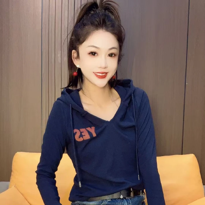 90911#洋气时尚帽衫