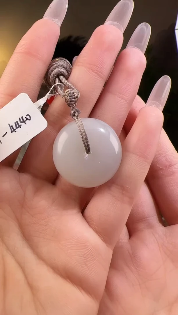 【闪购商品】和田玉颈饰未镶嵌扣4440