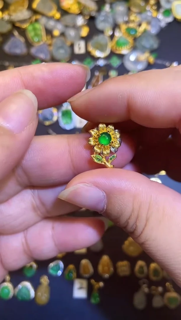 翡翠银S925镶嵌吊坠(不含链)1