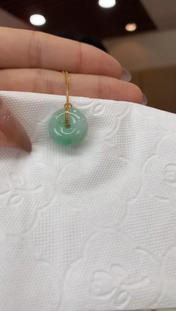 吊坠(不含链)未镶嵌翡翠平安扣配银链