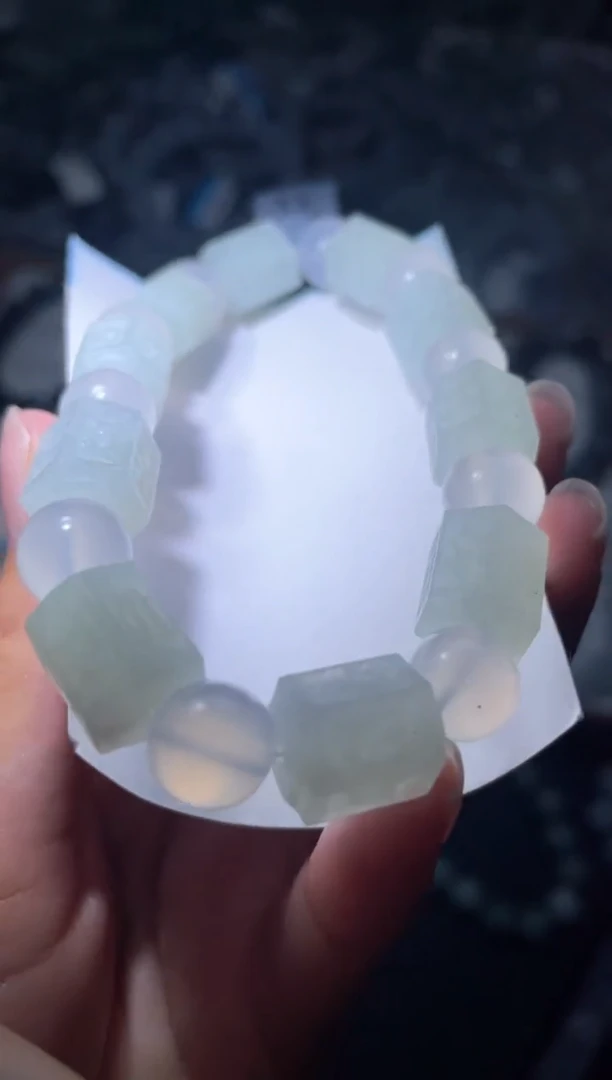 未镶嵌定制翡翠天然缅甸翡翠手串22