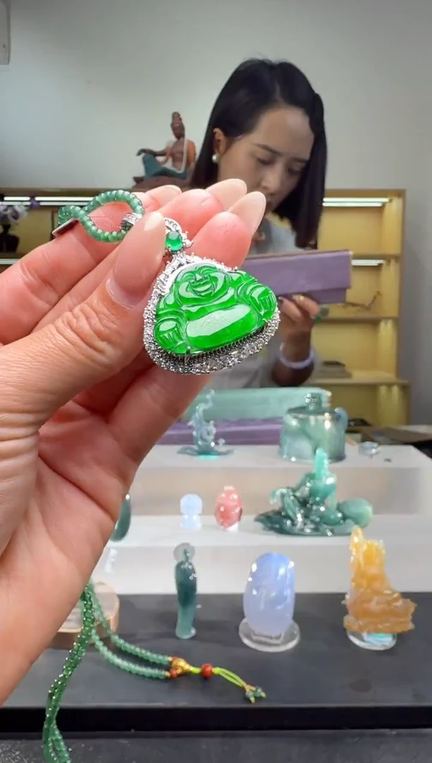 吊坠(不含链)未镶嵌翡翠佛公（多样性发其一）