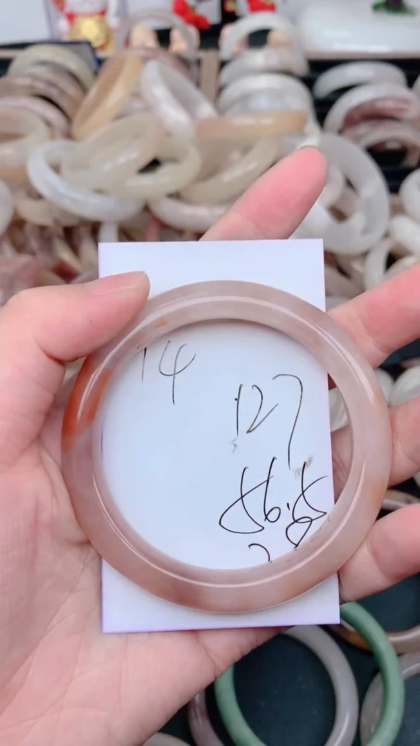 未镶嵌手镯石英质玉127