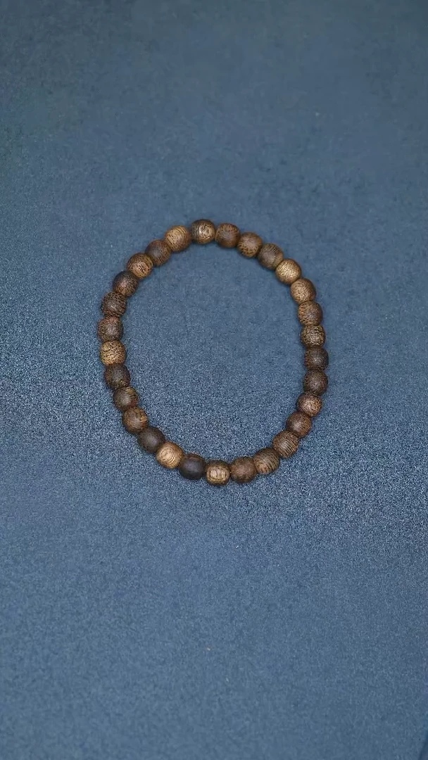 沉香手串海南莺歌绿棋单圈馒头珠