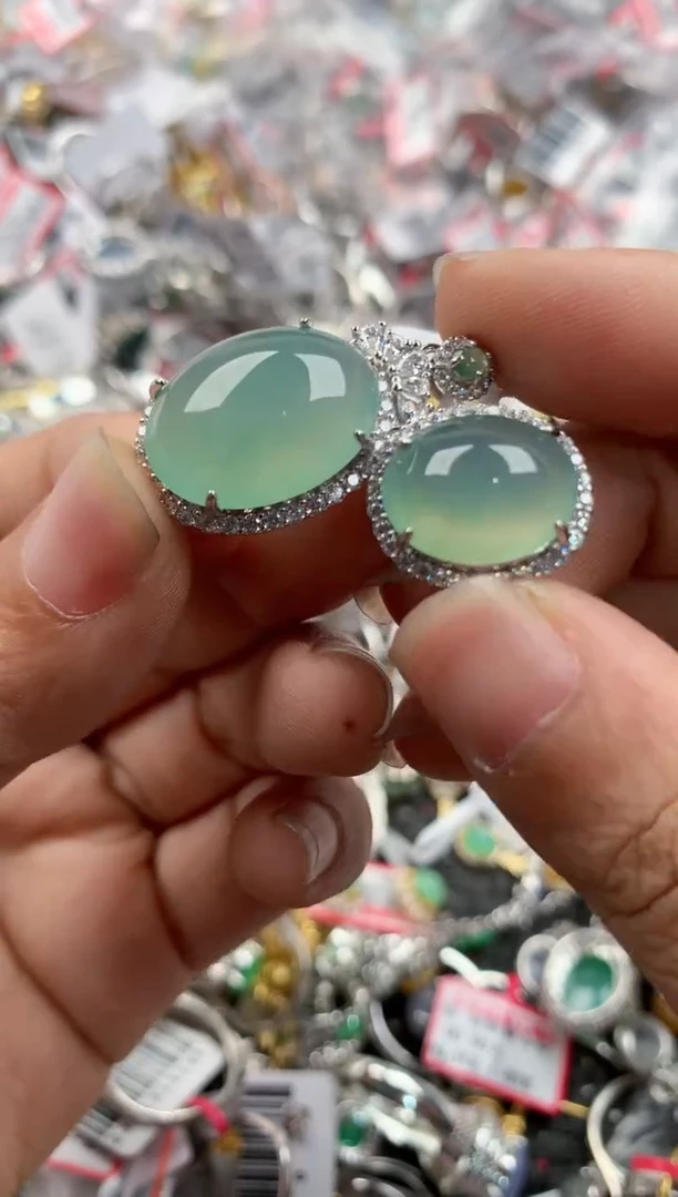 银S925镶嵌戒指翡翠999            2