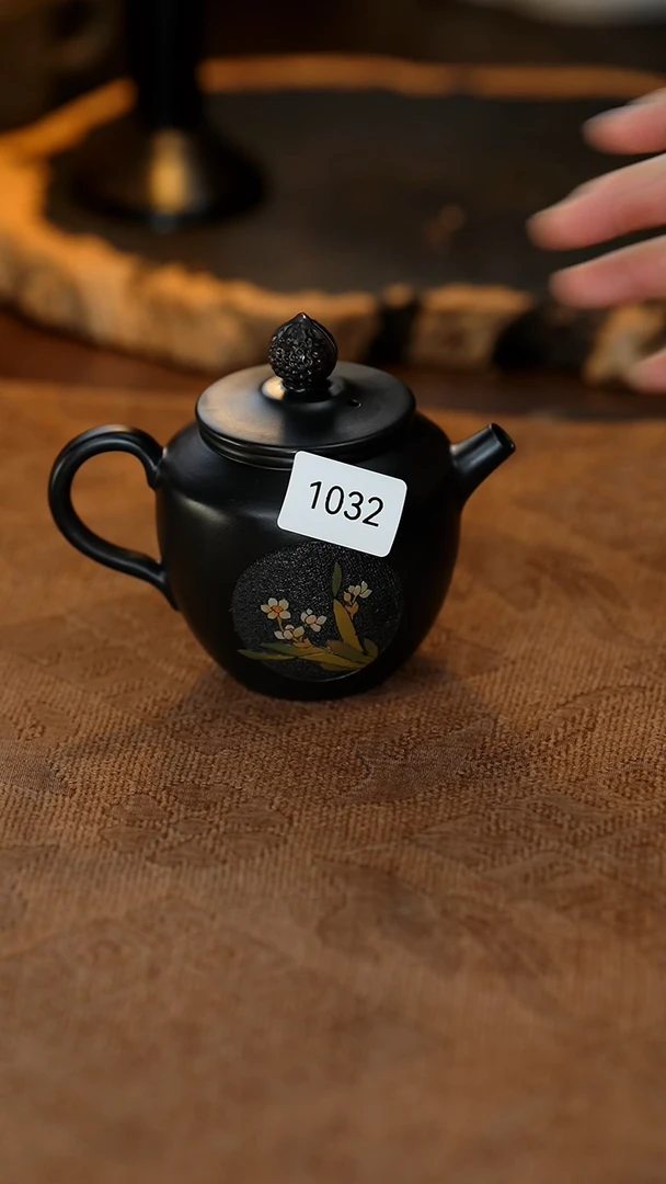 【闪购商品】雲梦茶器紫陶小壶1032