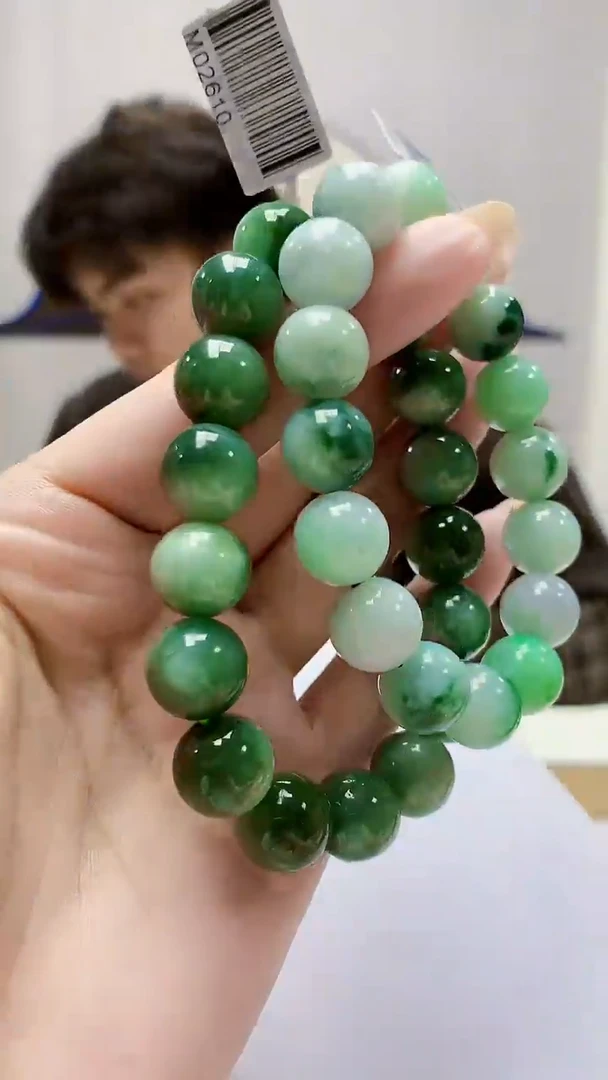 未镶嵌定制翡翠5145MM-毛货两条手串116