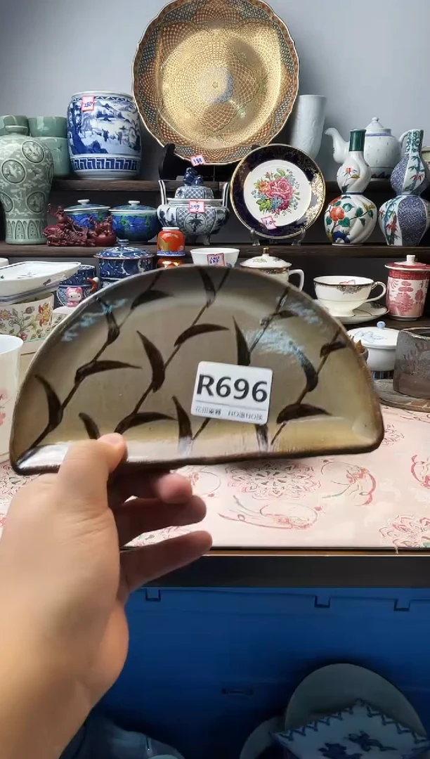 瓷片四****捌R696不退不换.感谢理解