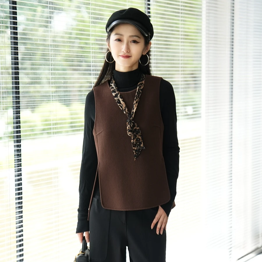 AMASS/阿玛施【新品】百搭侧边开叉设计双面尼套头马甲5300974