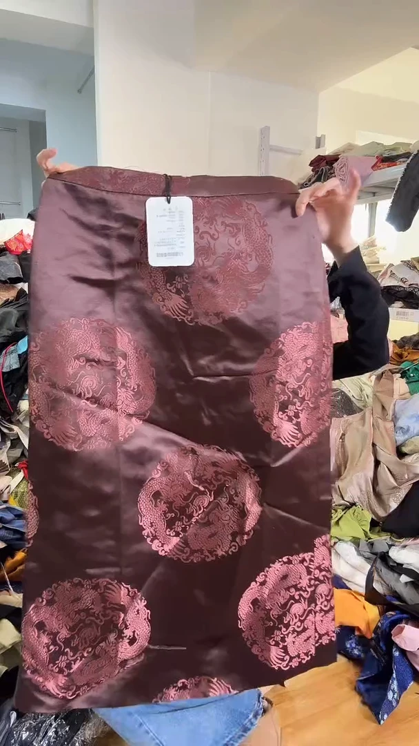 半身裙       L码        110-120斤