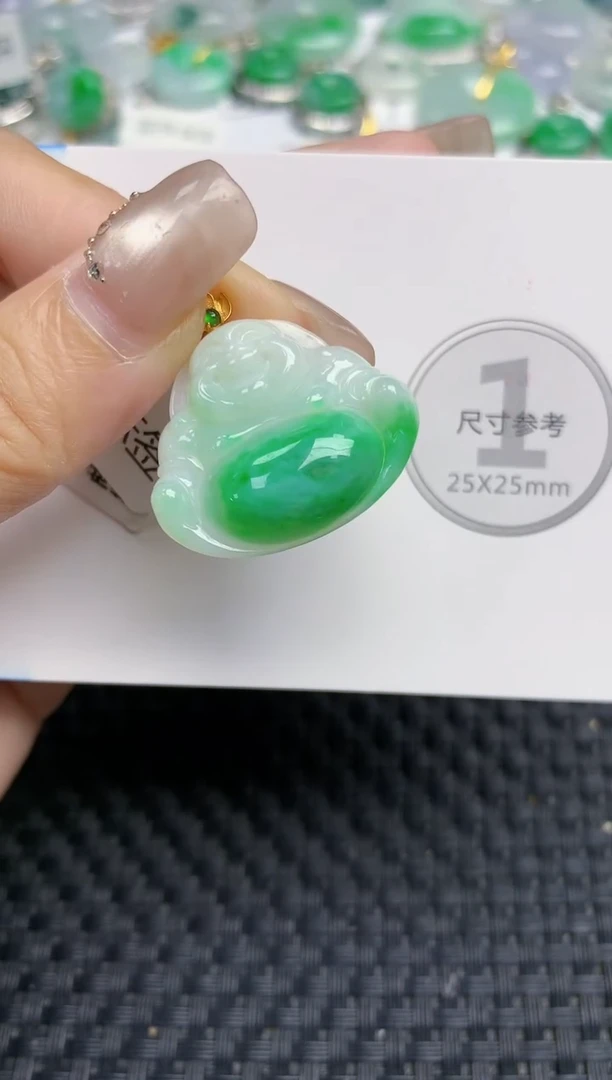 颈饰18K金镶嵌翡翠 天然缅甸A货翡翠百元以上9元证书费自理