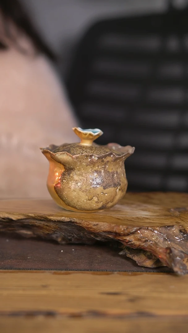 景德镇纯柴烧手捏盖碗 70