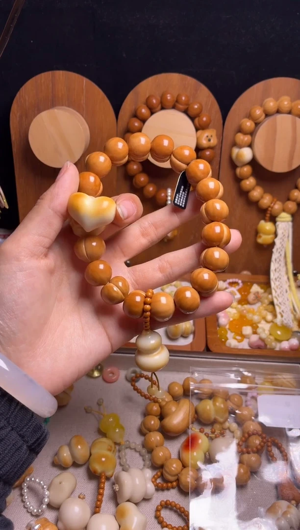 手串猴头核桃阿*全品17爱心橄榄跑环牙果葫芦吊坠新绿流苏