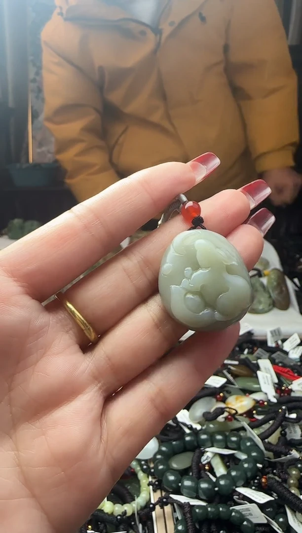 颈饰未镶嵌和田玉060