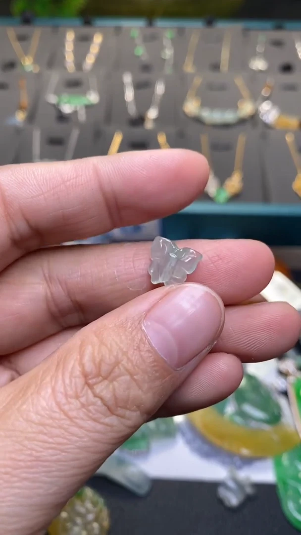 颈饰未镶嵌翡翠净货34473