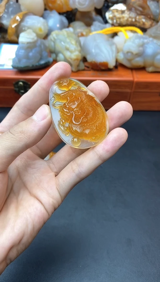 玛瑙/玉髓挂件未镶嵌0
