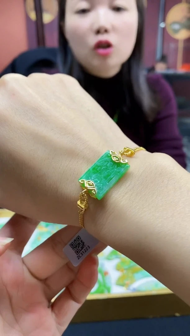 颈饰未镶嵌翡翠翡翠手牌-31