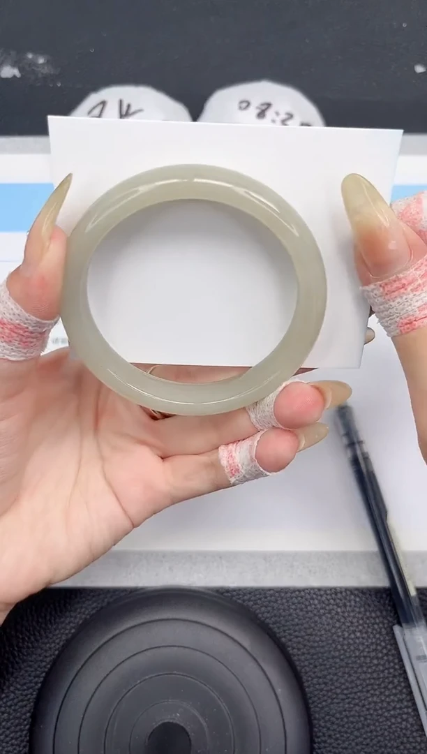 石英质玉手镯未镶嵌116-58.9