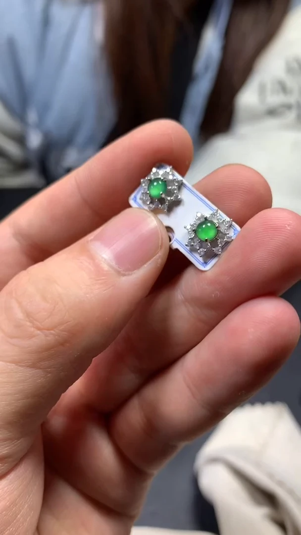 【闪购商品】翡翠耳饰未镶嵌0833706202/多样性发一