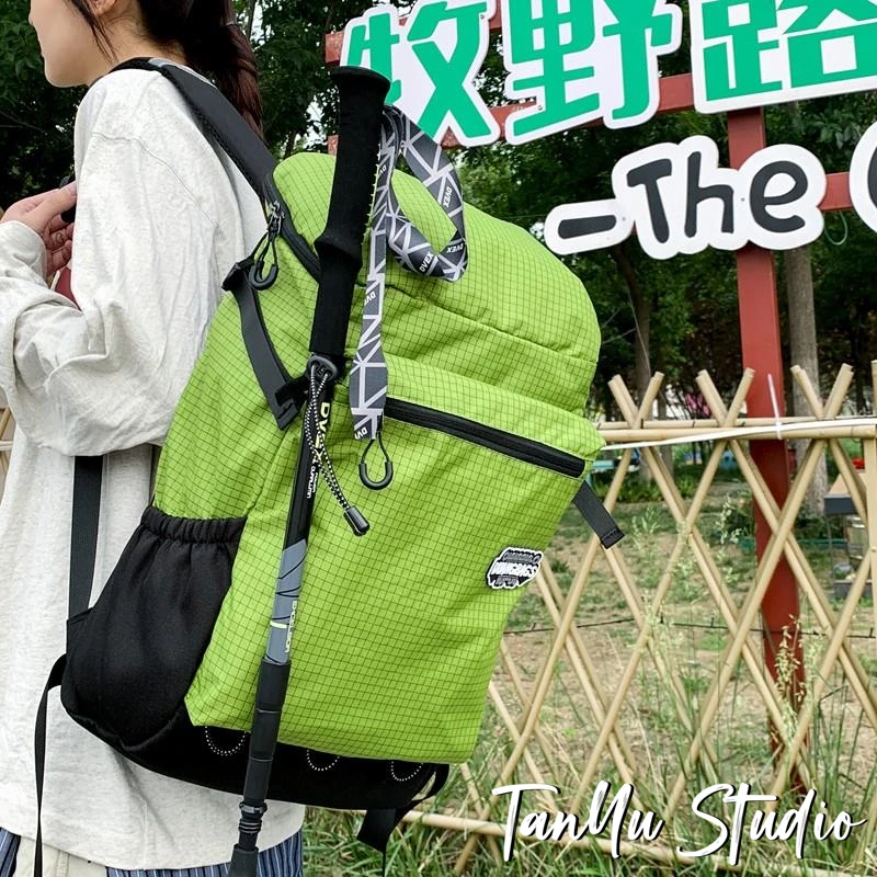 探屿大容量轻便双肩包撞色电脑包工装风骑行背包大学生高中生书包