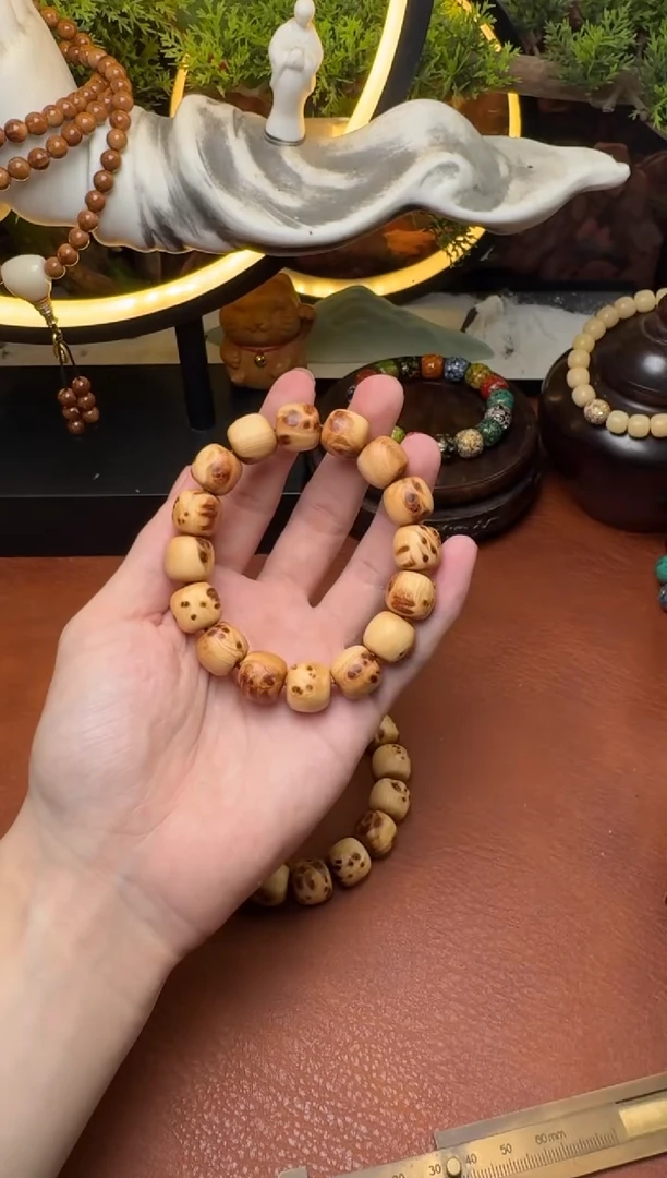 柏木（崖柏）手串/手链崖柏留疤13*14老型