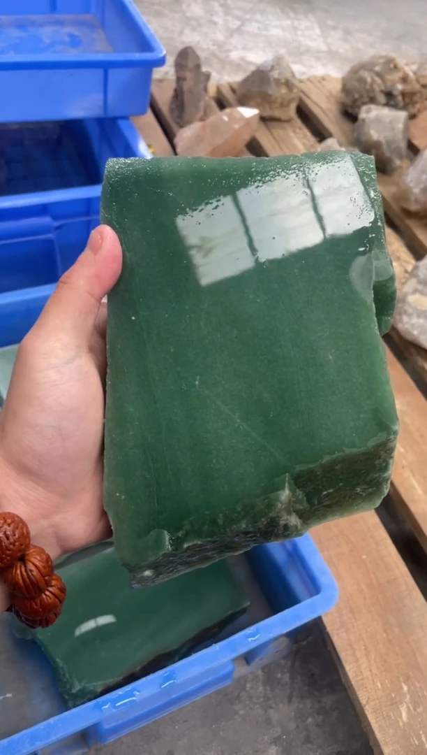 【闪购商品】石英质玉原石合金东陵玉原石