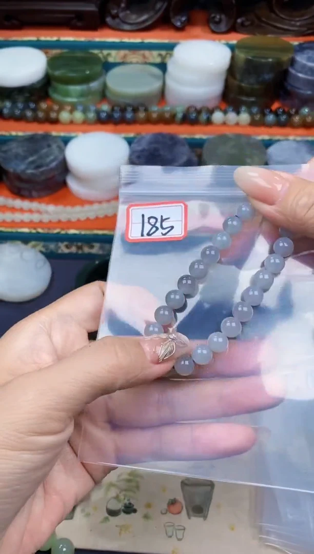 和田玉未镶嵌颈饰和田玉